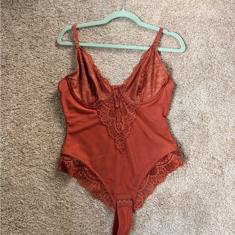 *Donating 5/30* Rust Lace Bodysuit